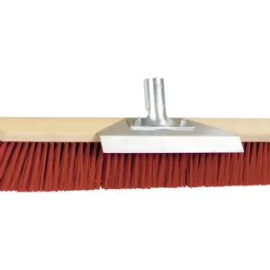 KERBL Großraumbesen Elastan, rot, Rücken Holz, geschraubter Stielhalter Metall, Schabekante Metall Echt