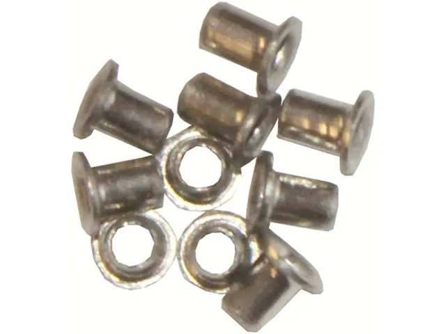 Begrenztes Angebot (10 Stk) Nieten