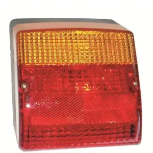 Rückleuchte zu Case-Steyr Serie 9000 re. 134676001 Sale