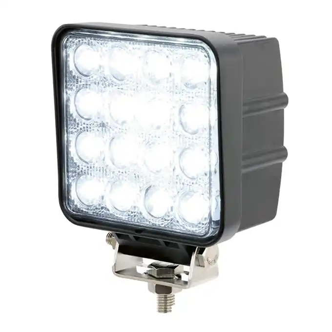 LED Arbeitsscheinwerfer eckig, 48W, 3300 Lumen Jetzt Kaufen